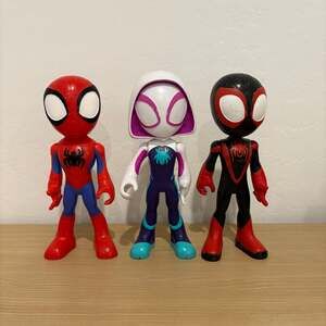 Marvel Spidey and His Amazing Friends Spidey, Spin, Ghost Spider Action Figure